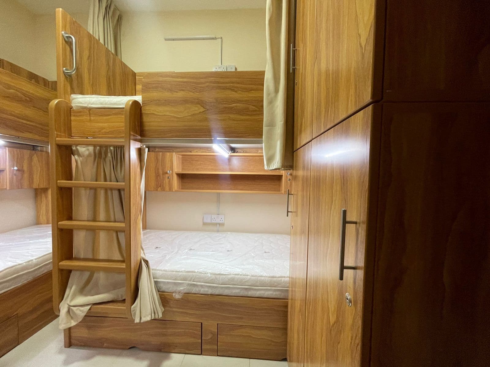 Standard Bedspaces